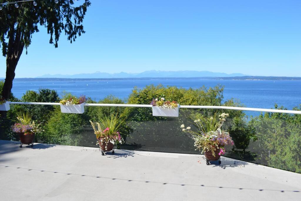 1-Bedroom Seaview Guesthouse On Seattle Luxury Estate With Views Of Olympic Mountains Экстерьер фото