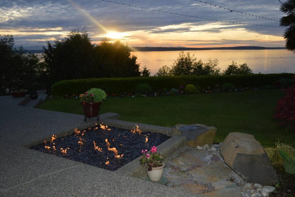 1-Bedroom Seaview Guesthouse On Seattle Luxury Estate With Views Of Olympic Mountains Экстерьер фото