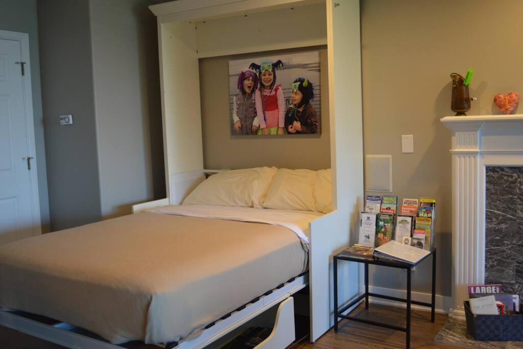 1-Bedroom Seaview Guesthouse On Seattle Luxury Estate With Views Of Olympic Mountains Экстерьер фото