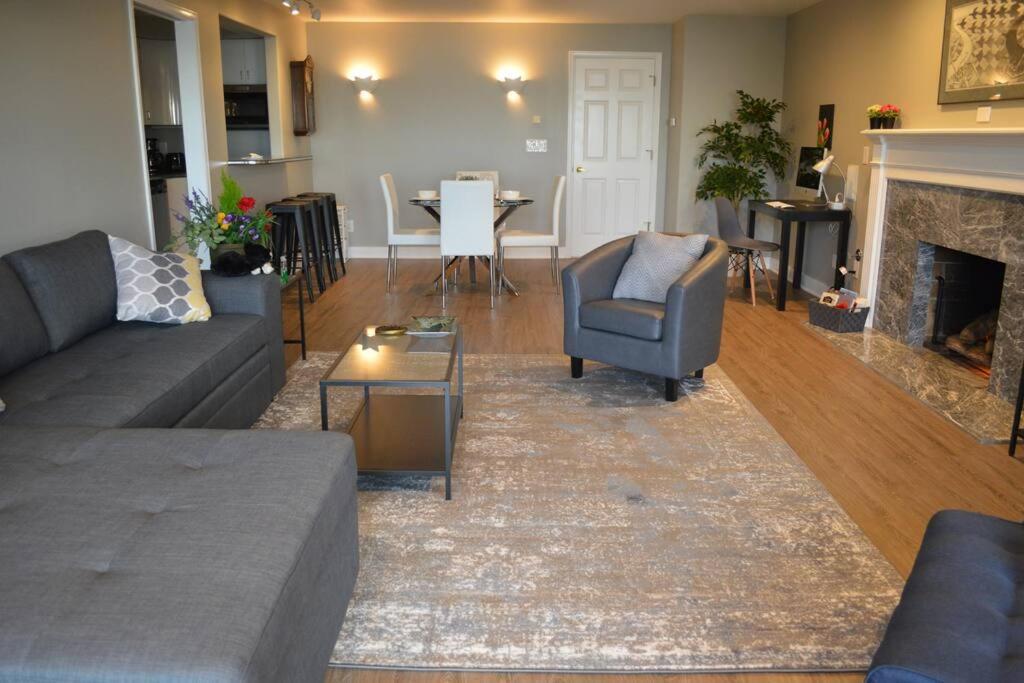 1-Bedroom Seaview Guesthouse On Seattle Luxury Estate With Views Of Olympic Mountains Экстерьер фото