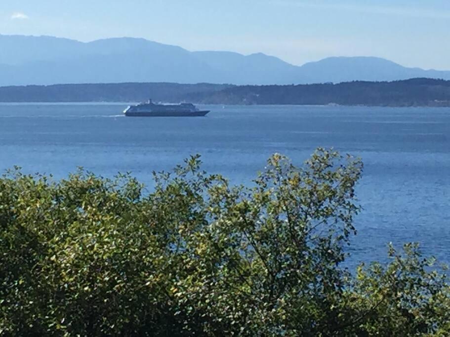 1-Bedroom Seaview Guesthouse On Seattle Luxury Estate With Views Of Olympic Mountains Экстерьер фото