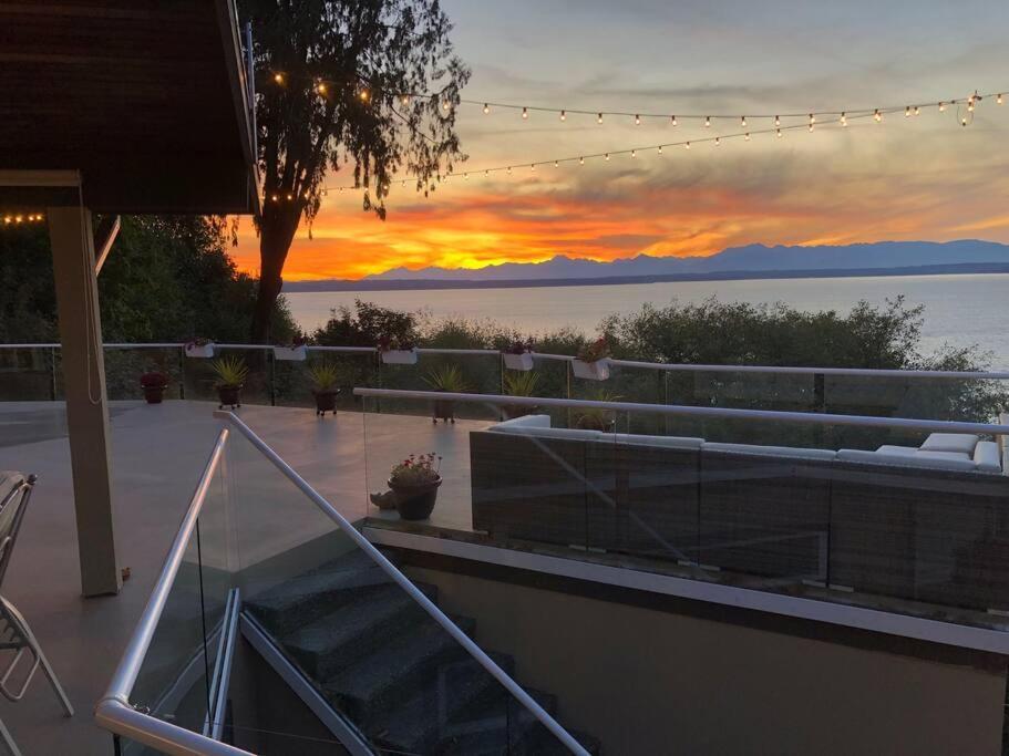 1-Bedroom Seaview Guesthouse On Seattle Luxury Estate With Views Of Olympic Mountains Экстерьер фото